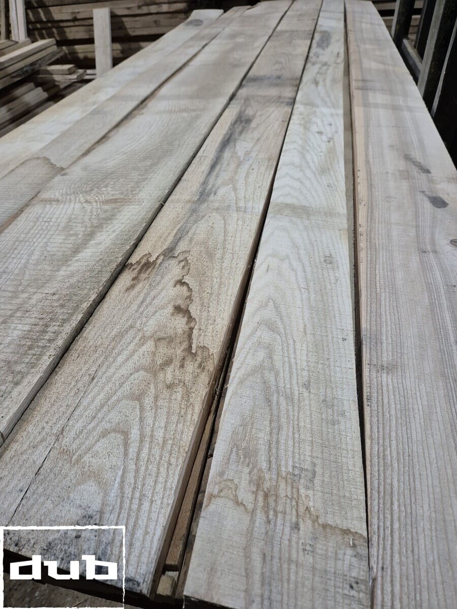 Массив ясеня сухой обрезной 1 сорт 3000х150х32мм